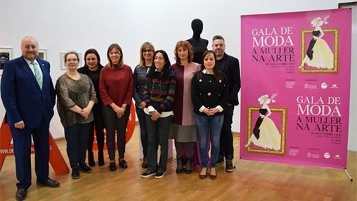 Representantes das distintas entidades colaboradoras presentaron a Gala da Moda