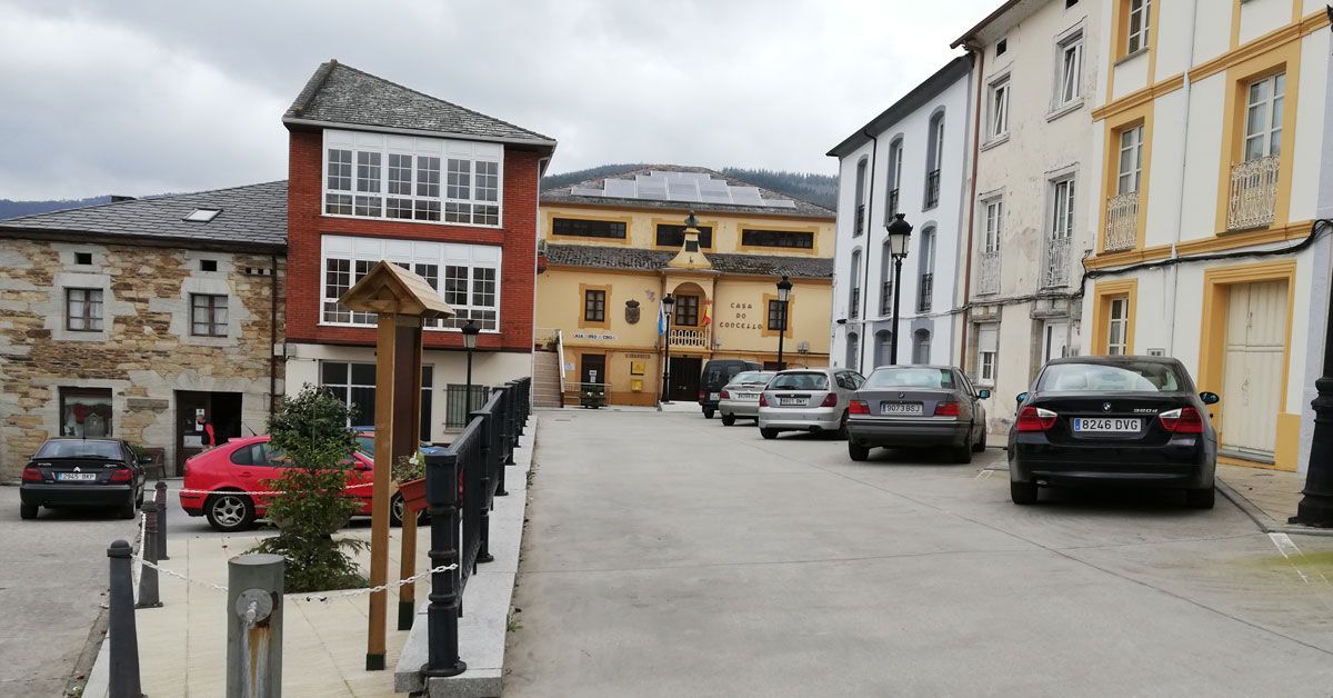 casa-do-concello-de-riotorto-2