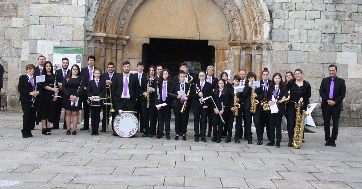 banda de musica de meira foto oficial