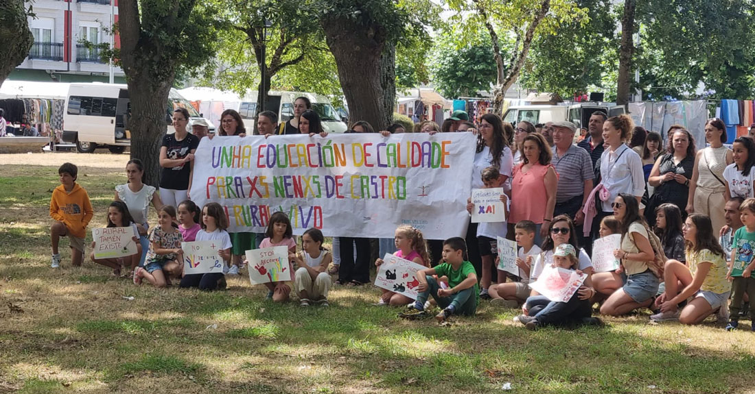 manifestación-CEIP-Veleiro-Docampo