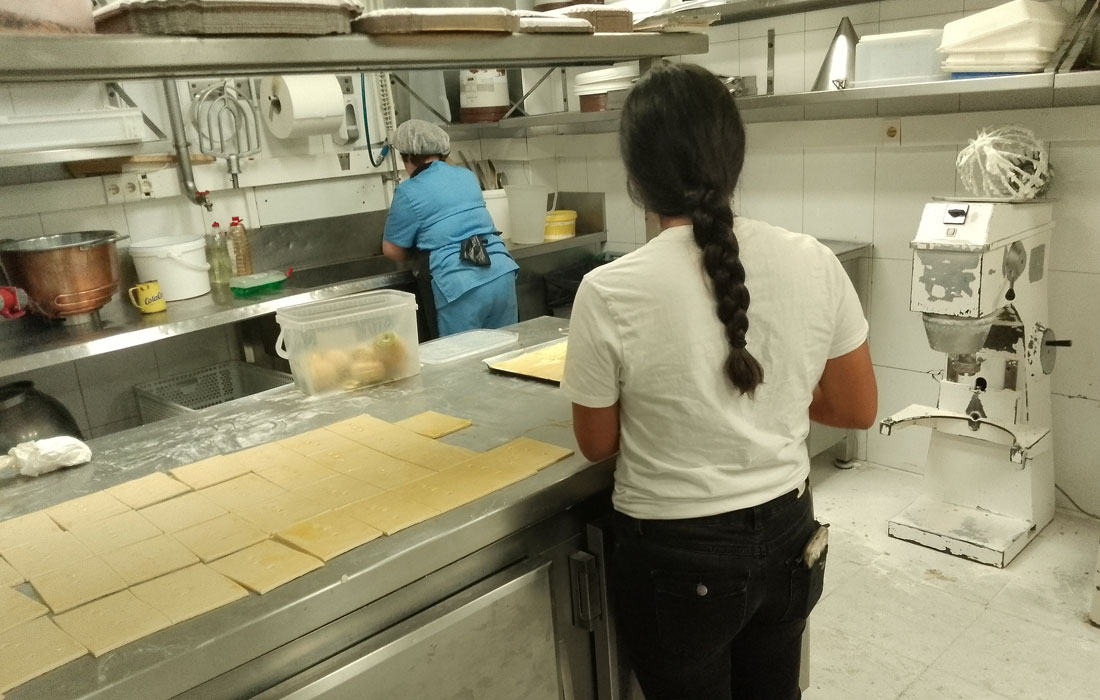 elaboracion-de-pan-e-pasteleria-6