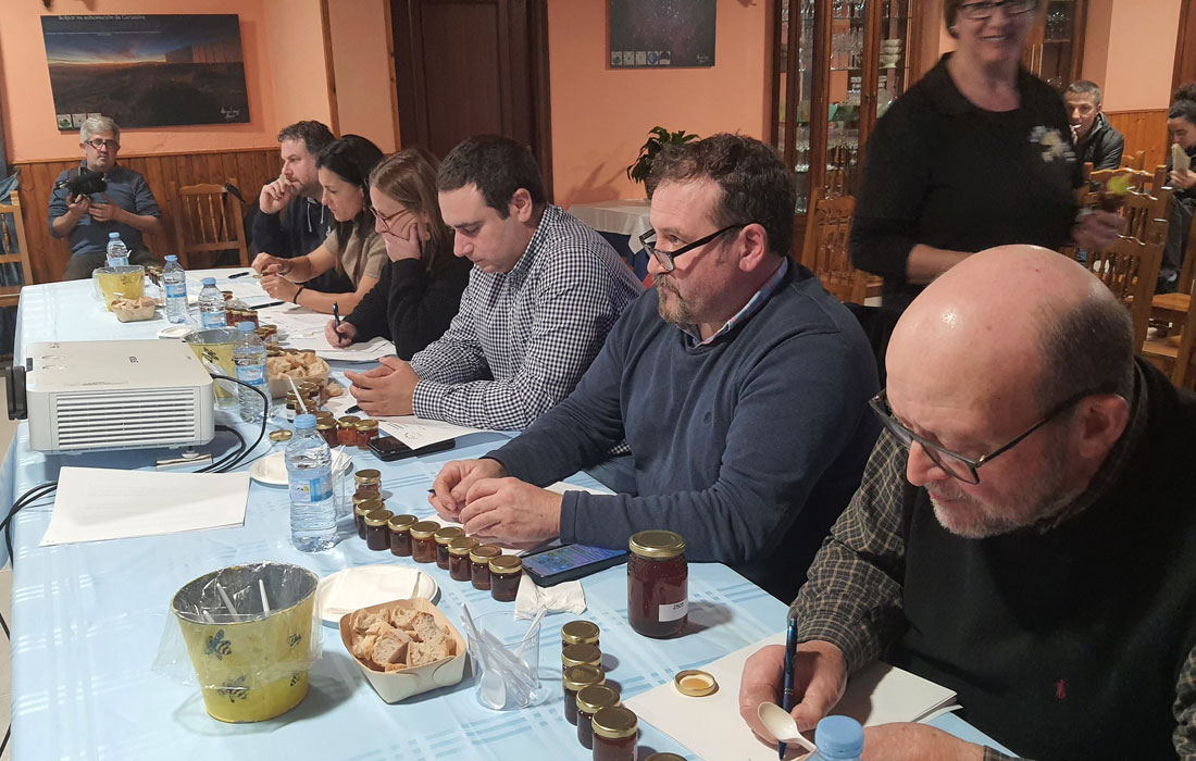 cata-do-mel-de-montana