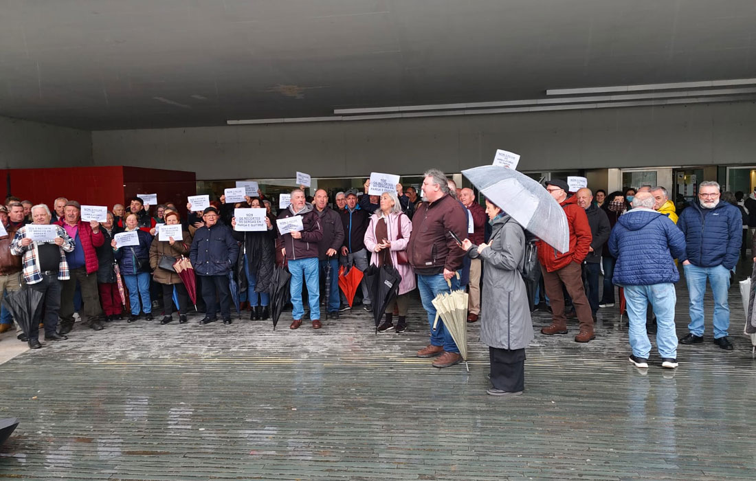 concentracion-hula-medicos-parga