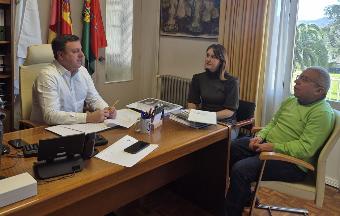 reunion-oficina-rural-comarcal-alcalde-as-pontes