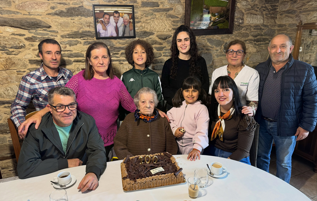 centenario-alicia-morado