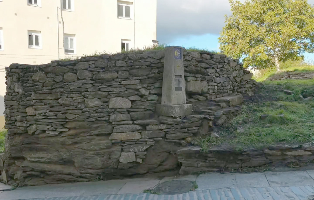 restos-muralla-de-vilalba