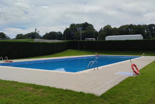 piscina-municipal-de-Pol