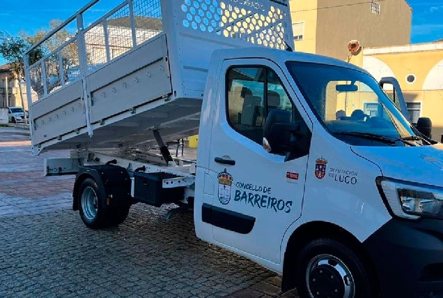 camion basculante novo barreiros 1