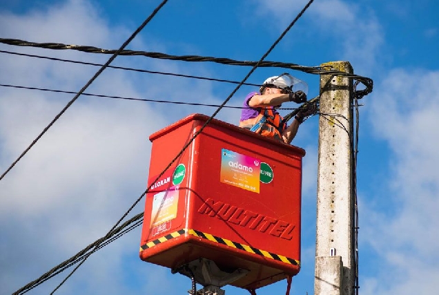 electrecista instalcion fibra telefono