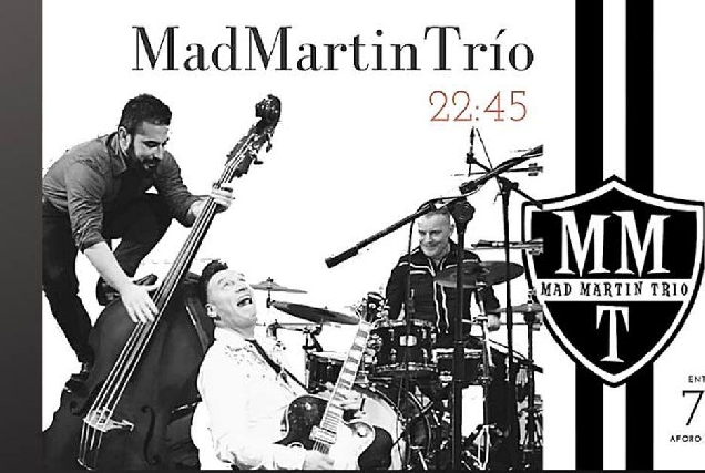 mad martin trio sarria