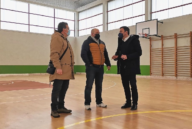 renovacion polideportivo monte caxado as pontes