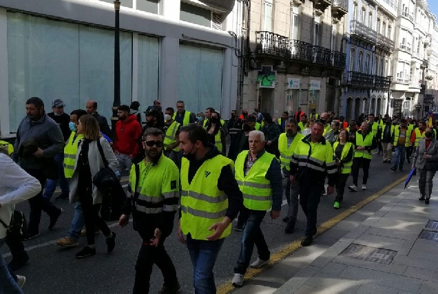 FOLGA TRANSPORTES A PE LUGO 3