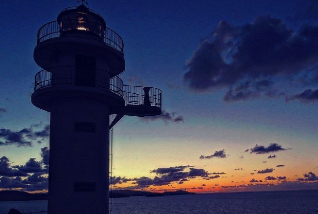 1 Concurso Medio Ambiental Xove   atardecer faro de punta roncadoira