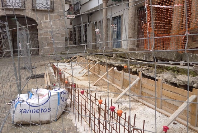 obras praza da catedral mondonedo xulio 2022