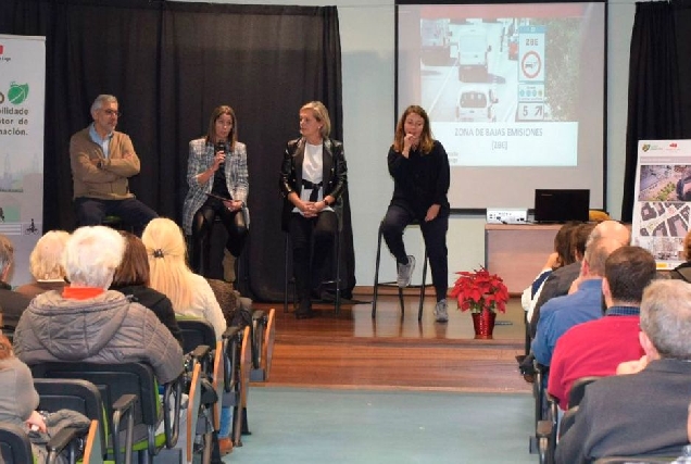 Encontro veciñal mantido onte coa veciñanza do barrio do Centro Histórico