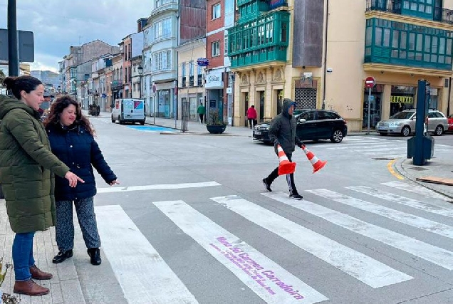 pintado pasos peons mulleres Ribadeo