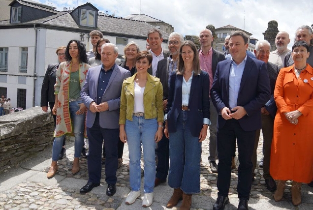 visita isabel rodriguez psoe lugo2