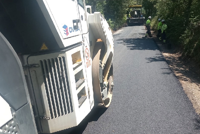 OBRAS DEPUTACION ESTRADAS BOVEDA POUTOMILLOS