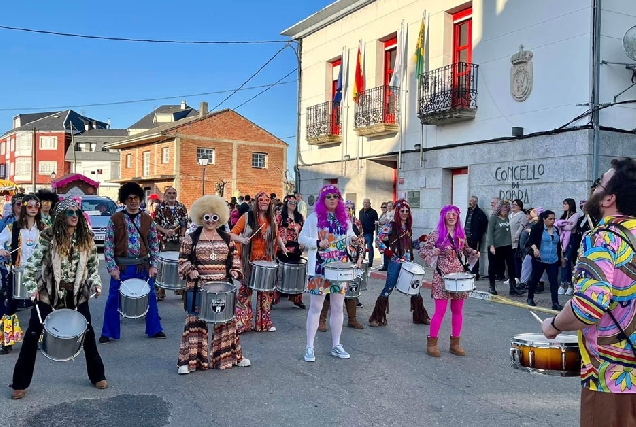 Desfile Entroido a Pobra do Brollón 4