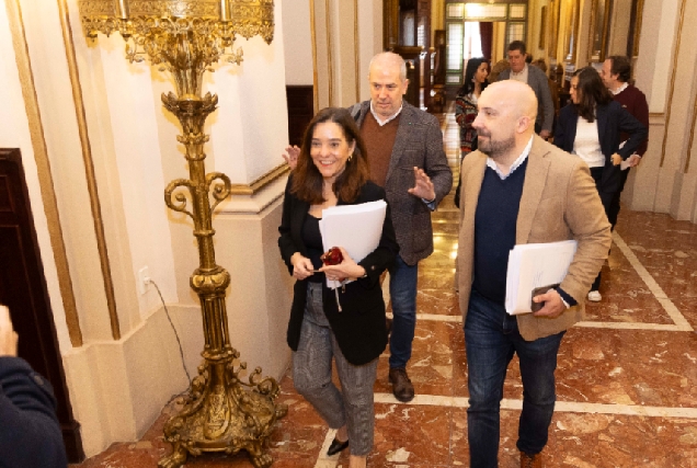 Imaxe da alcaldesa da Coruña Inés Rey no pleno celebrado este 7 de marzo no Concello