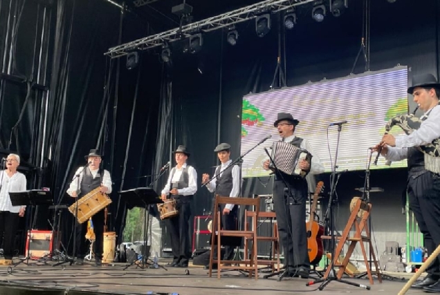 Imaxe do grupo de música tradicional Arnela da Asociación Cultura Aberta de Carral