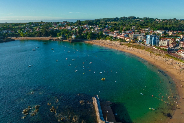 Imaxe da Praia de Mera en Oleiros