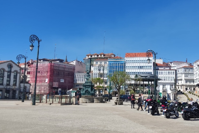 Imaxe da Praza do Concello en Betanzos