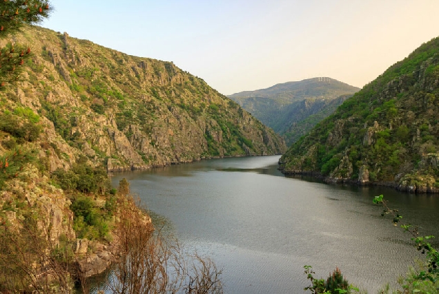 paisaxe-rio-mino-ribeira-sacra