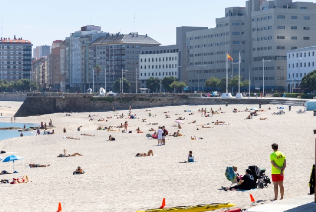 Imaxe da praia de Riazor