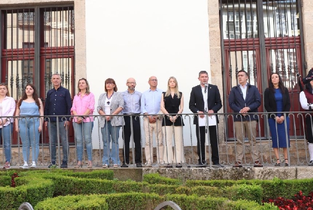 O Concello de Ourense rende homenaxe a Alexandre Bóveda