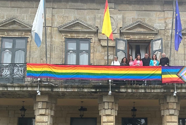 Xuntos-no-Orgullo-Ribadeo