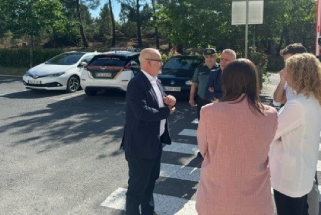 Eladio Santos visita as instalacións do Centro Penitenciario de Pereiro de Aguiar