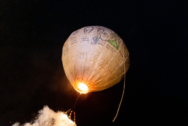 Imaxe do globo de Betanzos das festas de 2024