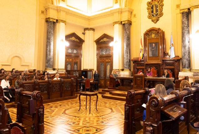 Salón do pleno na Coruña