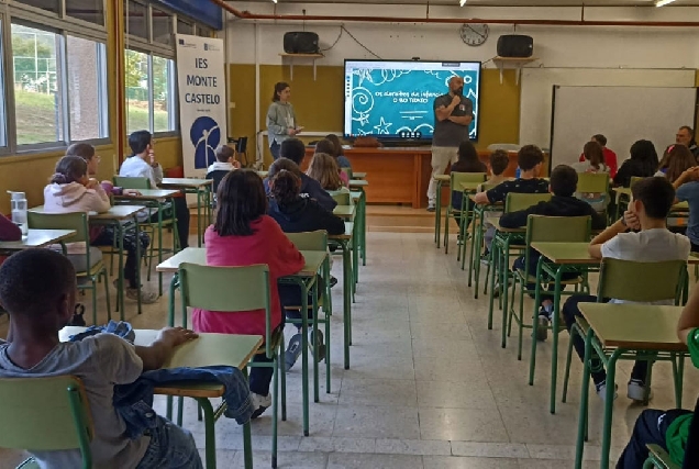 burela-visita-monte-castelo-bo-trato-infantil