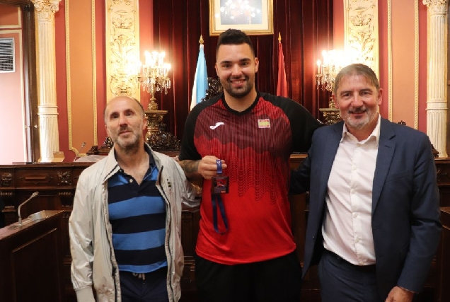 jacome-manuek-rosendo-badminton