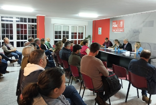 reunion-comarcal-psoe-a-marina-valadouro
