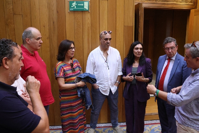 font-socialistas-empregados-publicos
