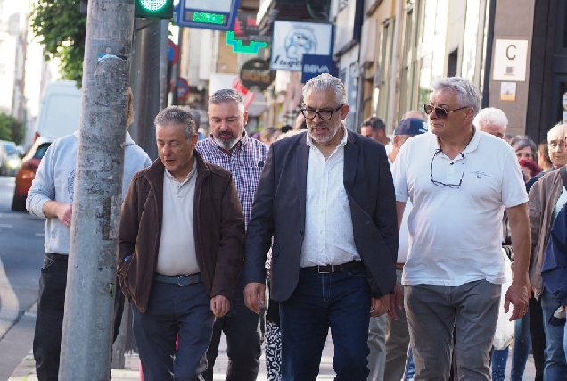 visita-barrio-milagrosa-miguel-fernandez